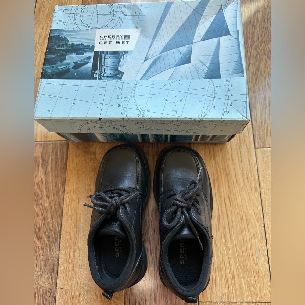 Sperry Toddler size 9 black dress shoes